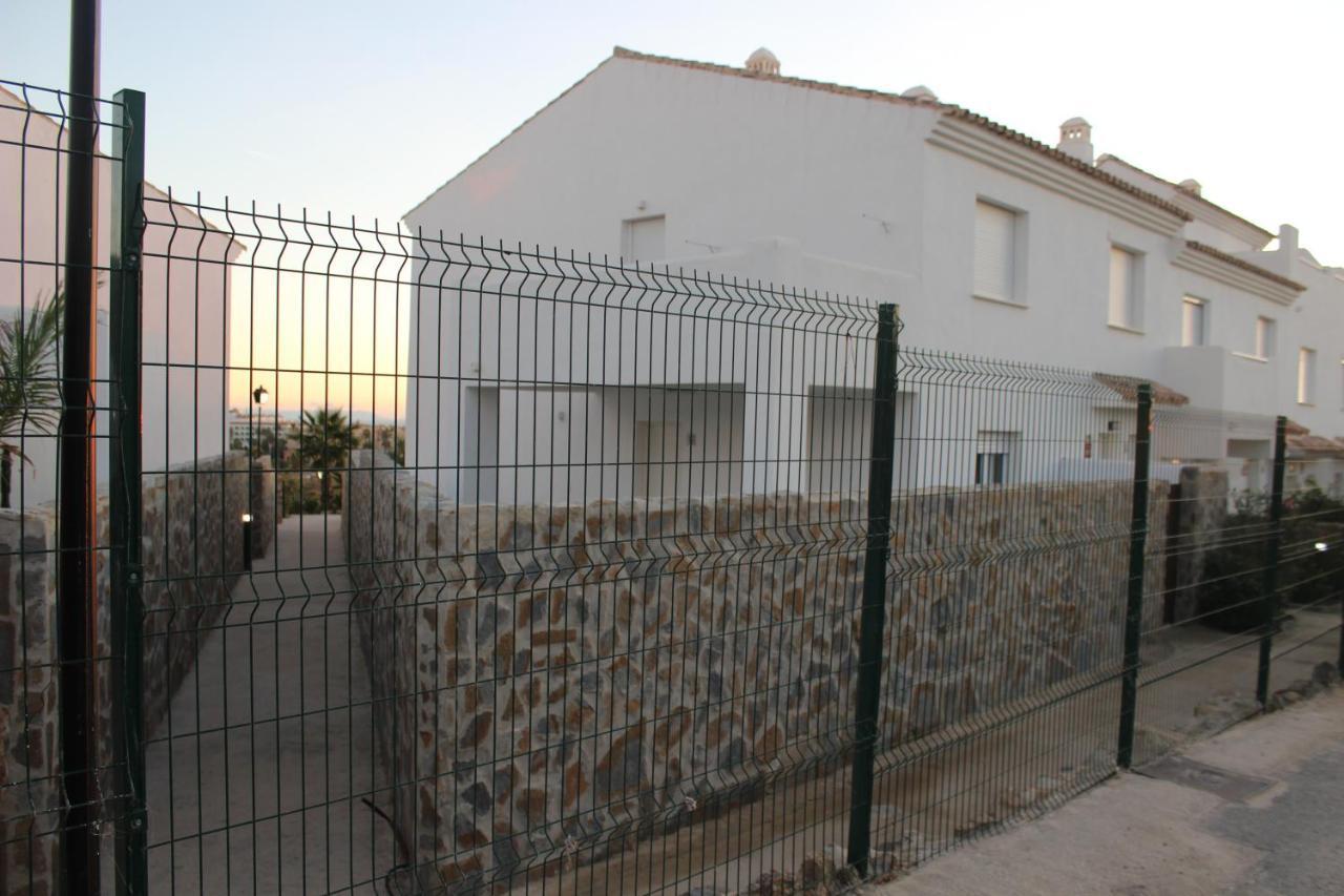 CASA ROMPEOLAS Atlanterra Zahara de los Atunes Exterior foto